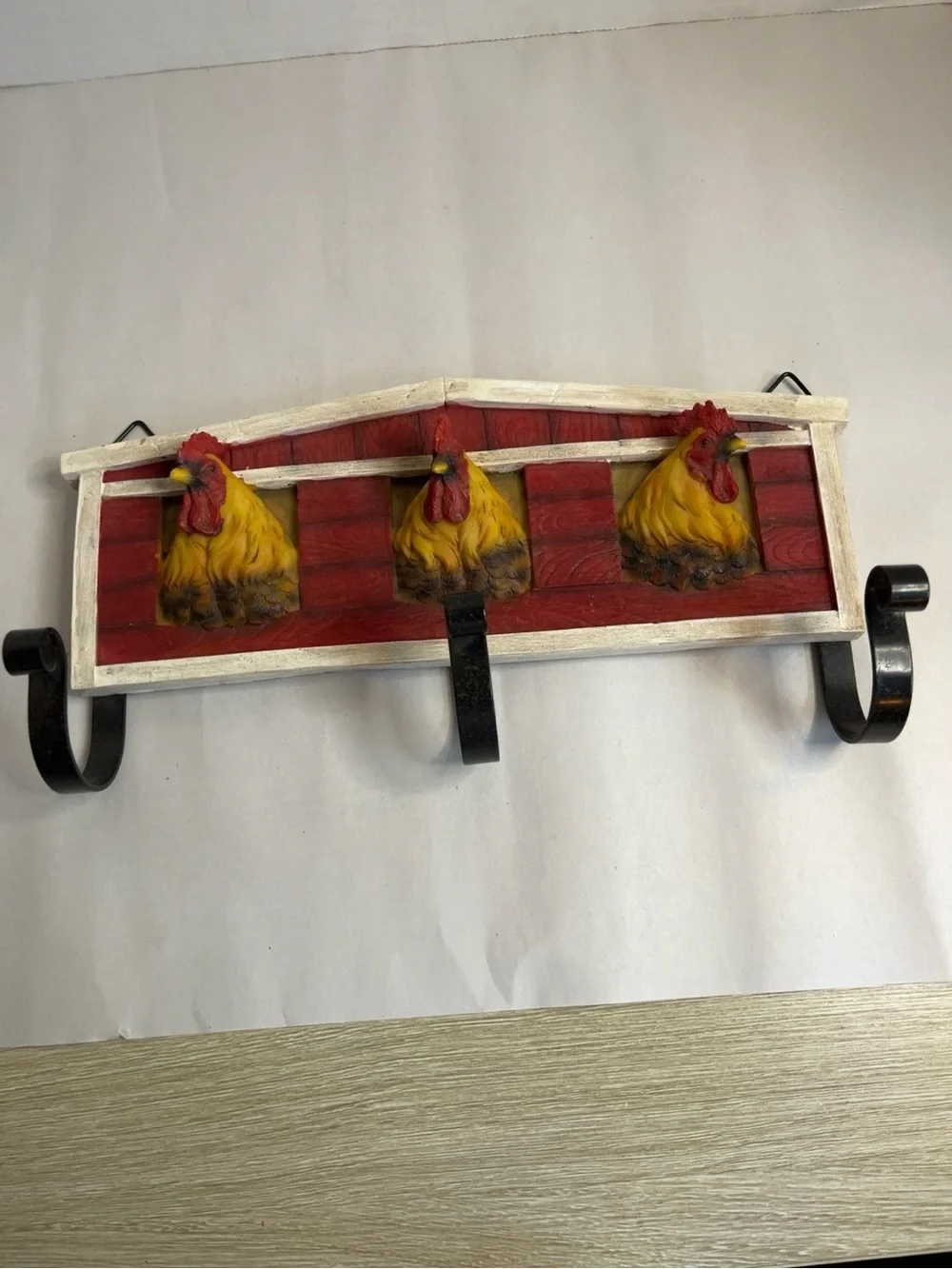 Country Rooster Wall Hook Rack - Yellow & Red